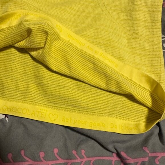 Lululemon Run swiftly T shirt size 10 - Picture 2 of 4